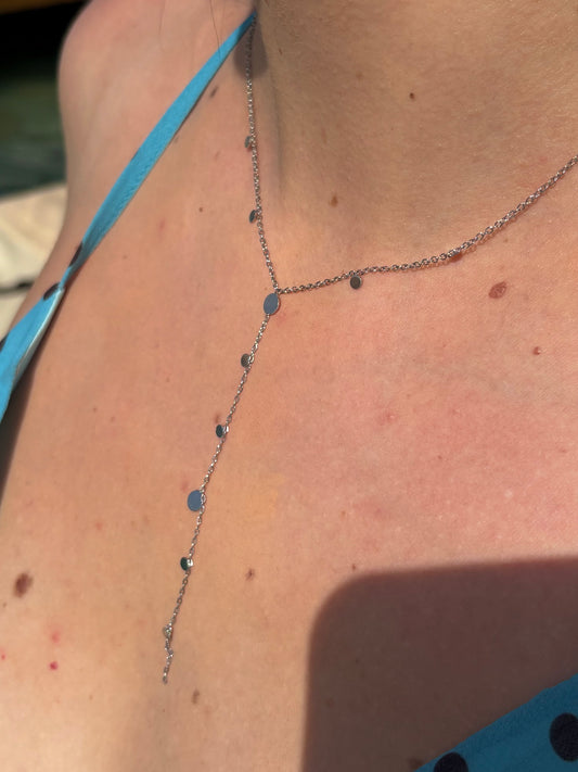 COLLIER MONIQUE